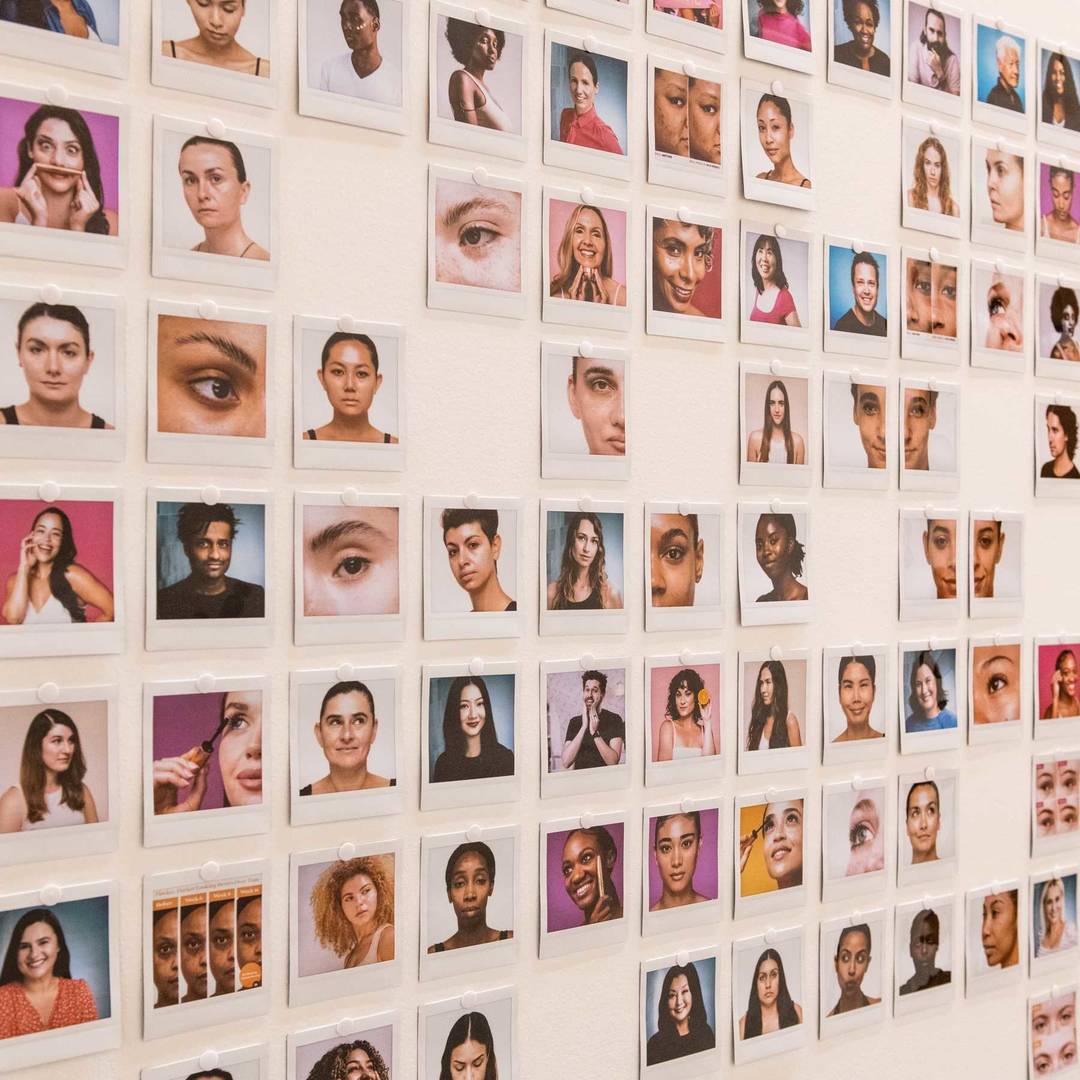 Board of images of clinical testing panellist 