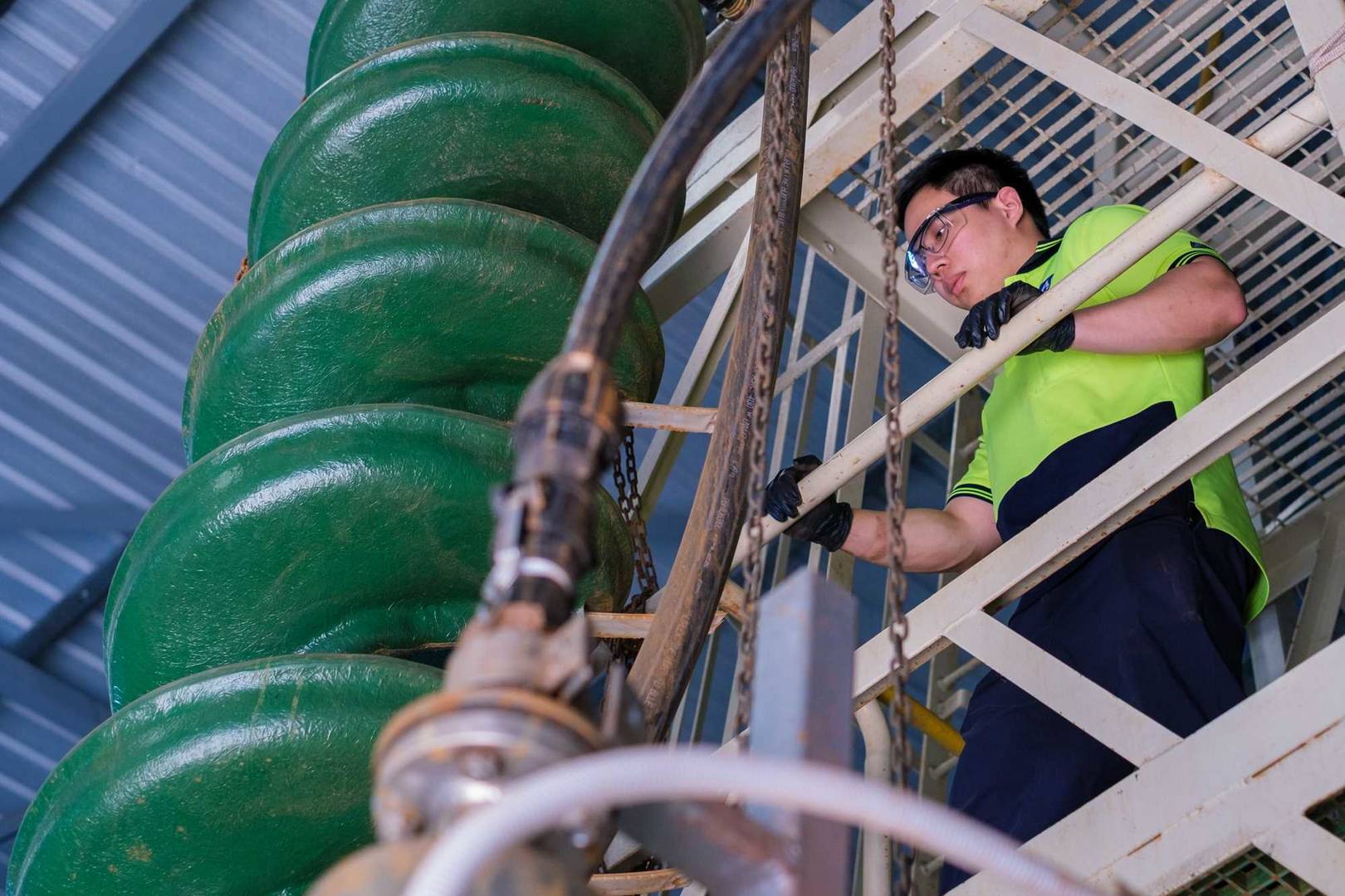 Metallurgy technician